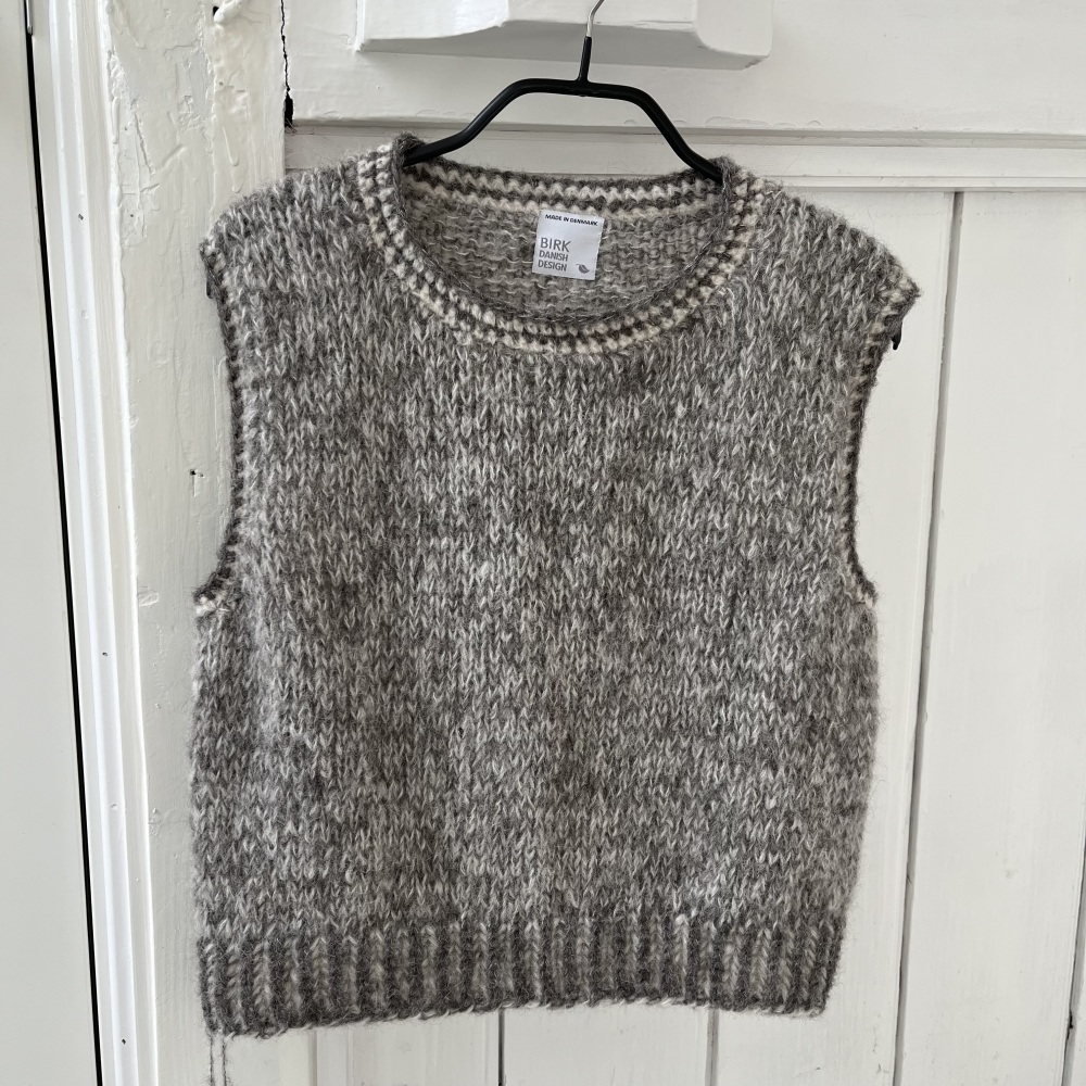 BIRK silk alpaca vest. Choose colour and size